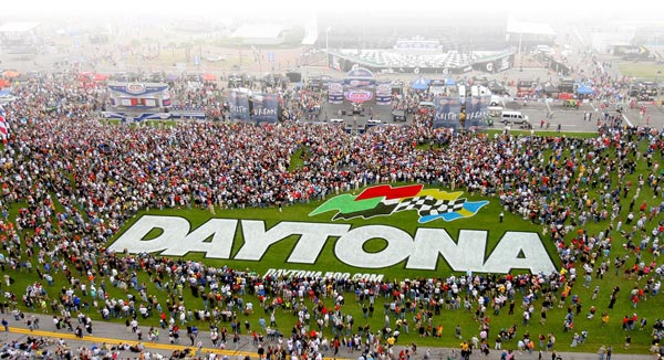 Daytona 500 MINI Contest WIN - Mini Mania Inc.